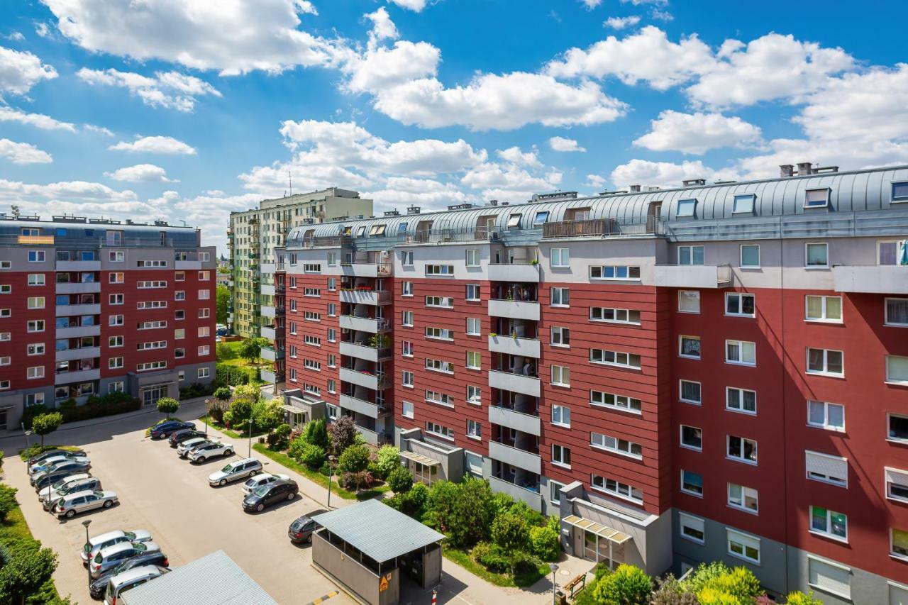Apartments Wroclaw Manganowa By Noclegi Renters Luaran gambar